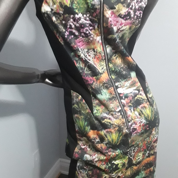 Mario Serrani Italian Floral & Black Midi  pencil Dress Sz 4 - Picture 7 of 10